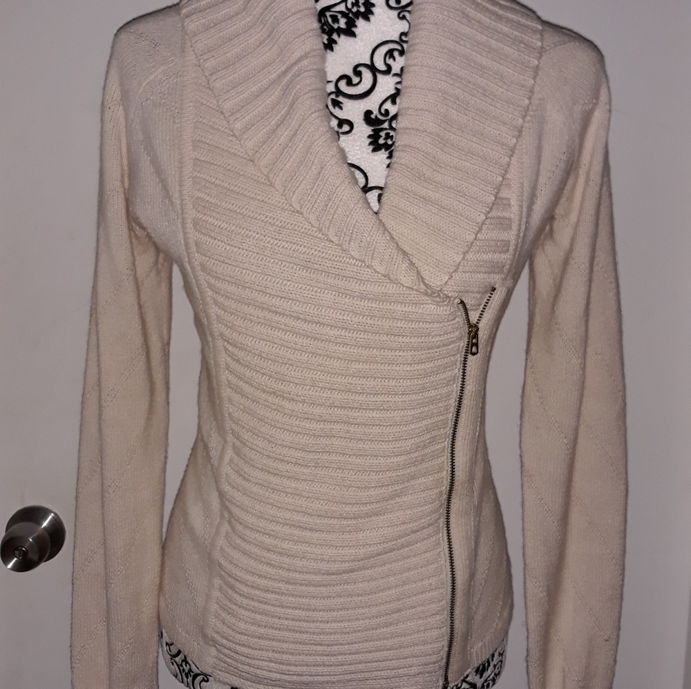 Gap Sweater